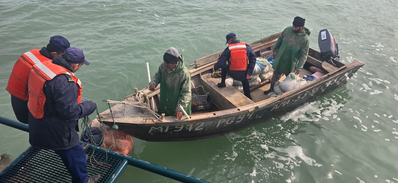 4 e5bef31df241d20b30783029a368239e