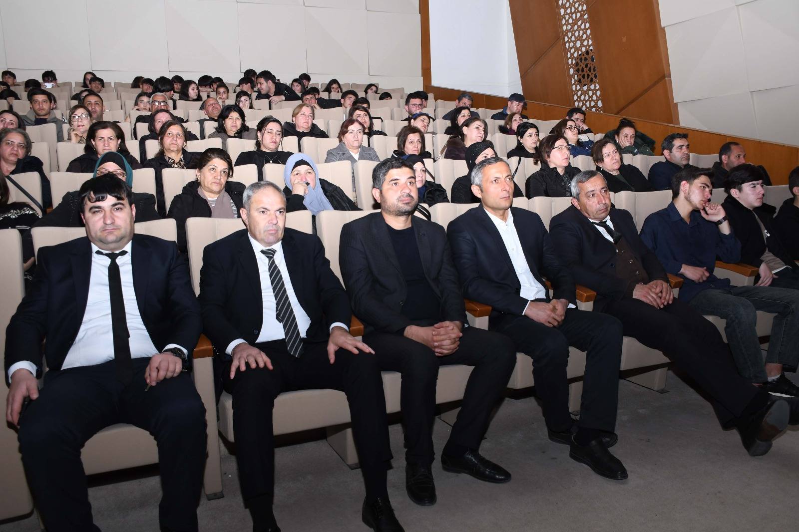 645632001 10241229225851540 248317330663464194 n