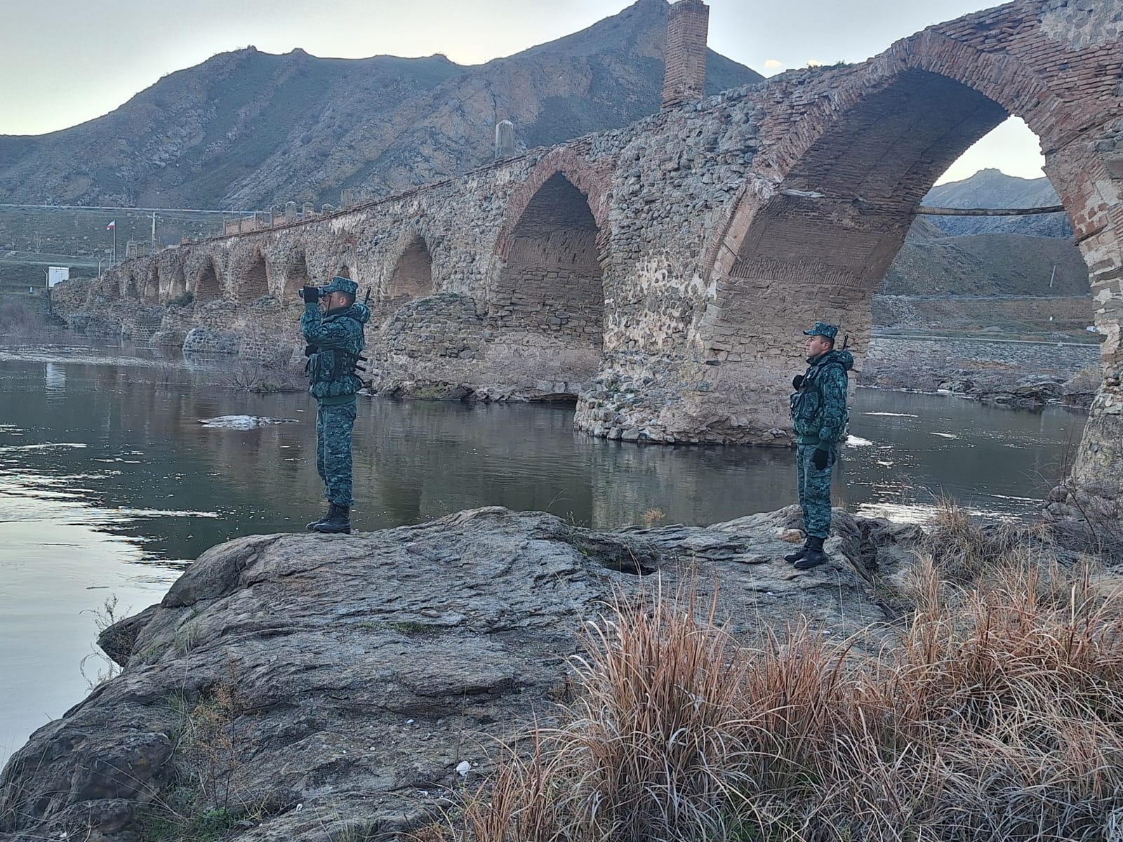 Ötən ay dövlət sərhədini pоzduğuna görə 16 nəfər saxlanılıb