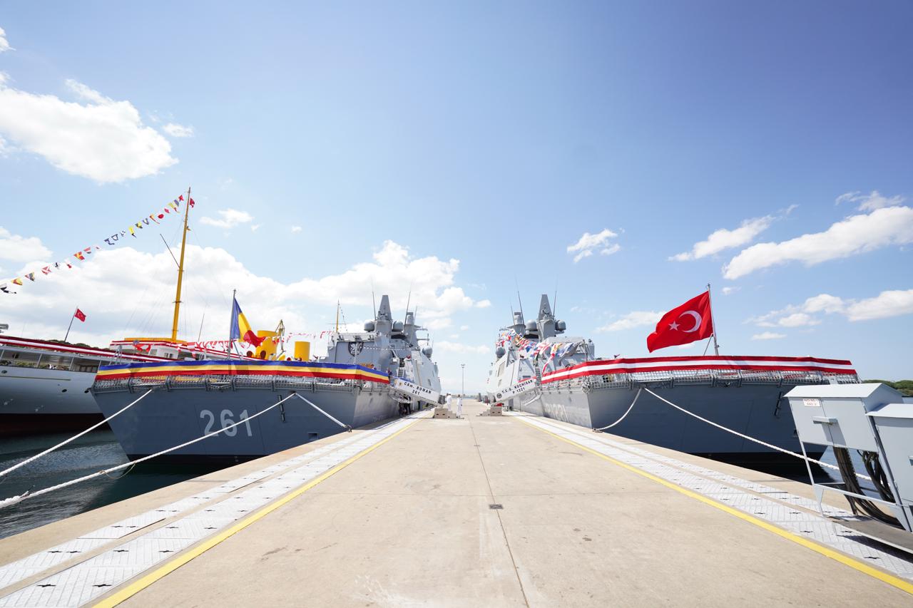 ASFAT Türkiyə və Rumıniya HDQ-yə yeni hərbi gəmilər təhvil verib 3 HLQz1V1XoAA 0NG