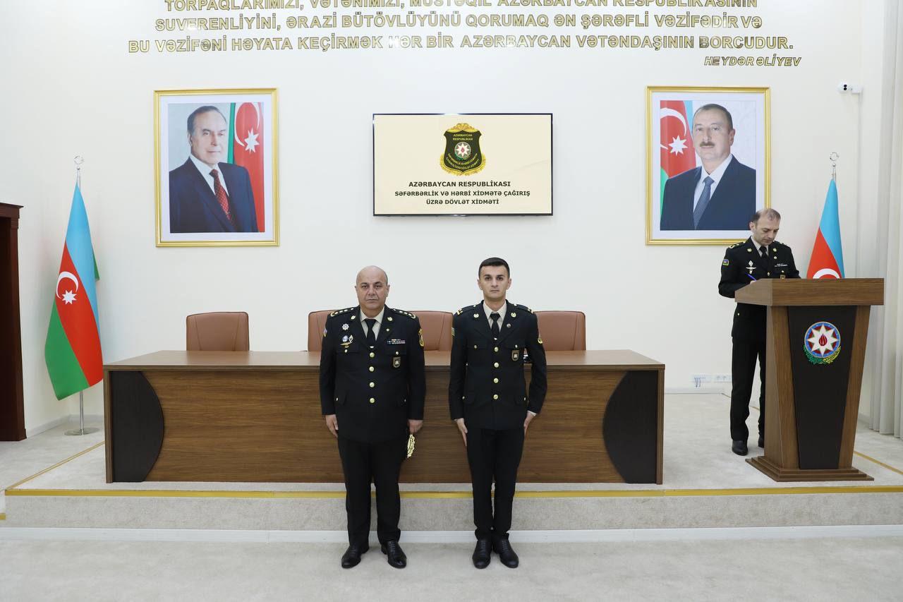 SHXÇDX-də bir qrup hərbi qulluqçuya ilk zabit hərbi rütbəsi verilib 7 photo 2026 06 10 12 22 48