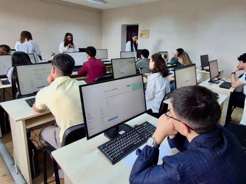 Müdafiə sənayesi sahəsində kadr hazırlığı diqqət mərkəzindədir 3 01KWCFAZRYAX84891GC7YB292G