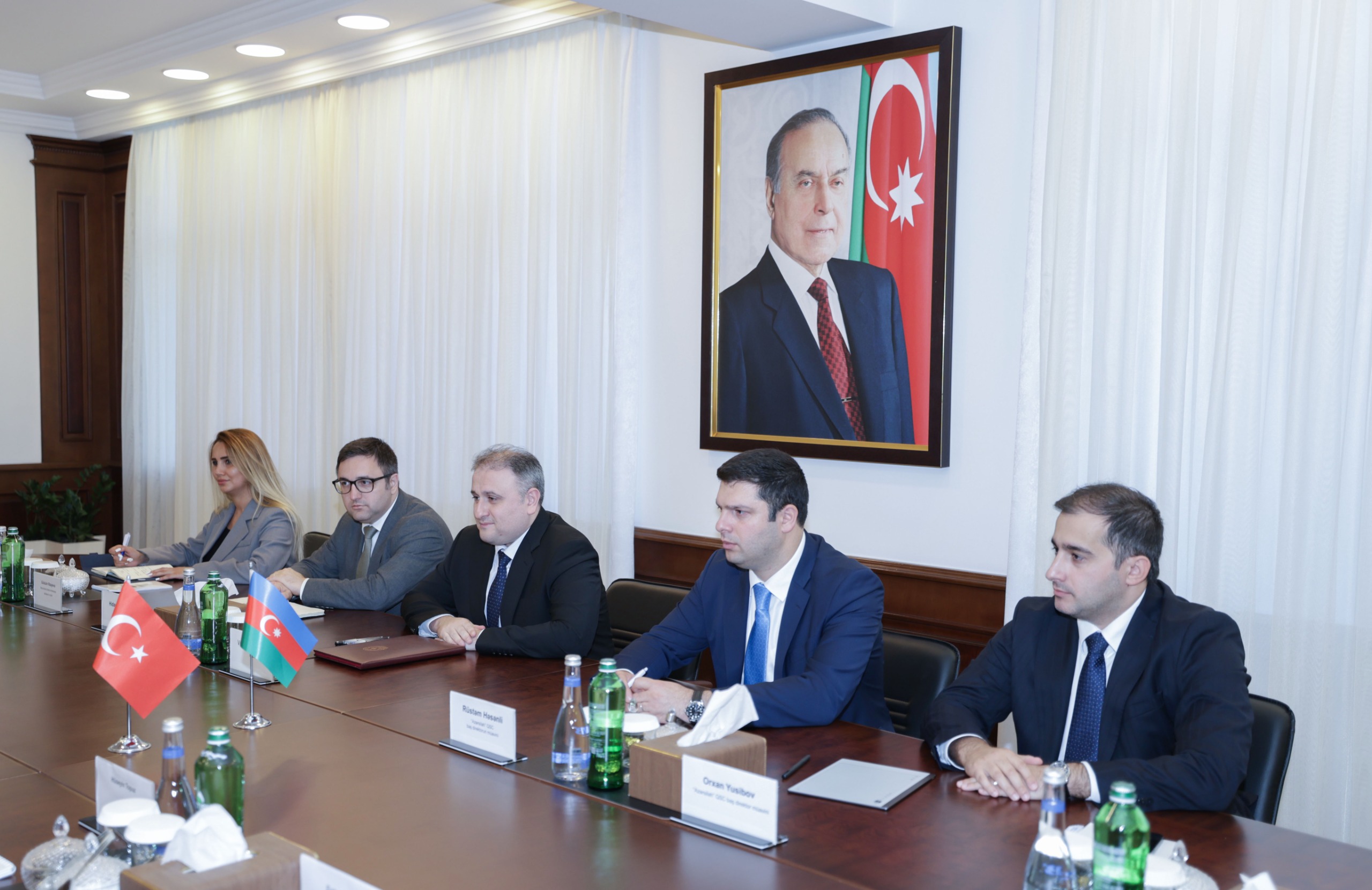 Vüqar Mustafayev Selçuk Bayraktarla görüşüb 2 01KX3QEZXFB3BHQ9T2PHEKD5VM