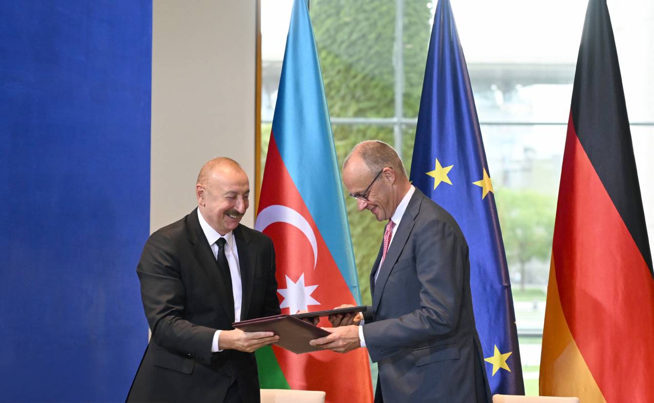Berlində Azərbaycan-Almaniya sənədləri imzalanıb 5 4 9