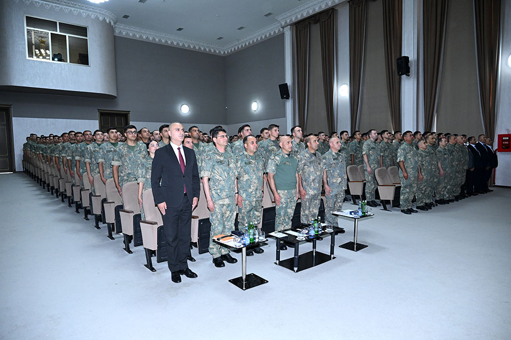 “Ehtiyat zabit hazırlığı kursu”nun növbəti buraxılış mərasimi keçirilib - VİDEO 2 4b8b0a3973de455d57b6a2c481fe4cde