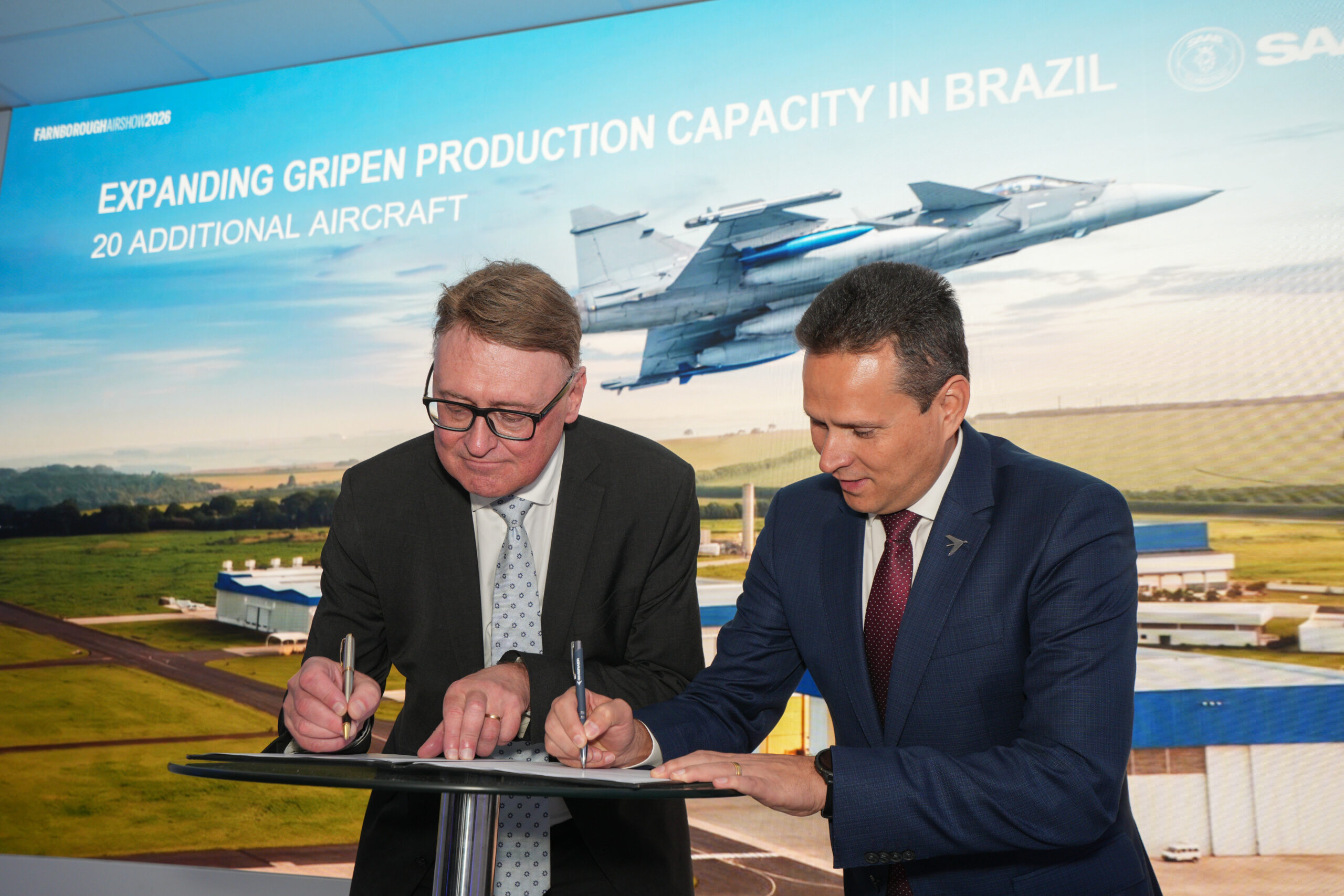 “Embraer” və “Saab” Braziliyada əlavə “Gripen” qırıcılarının istehsalı üçün razılığa gəlib 2 HNwzSGbakAAat p scaled