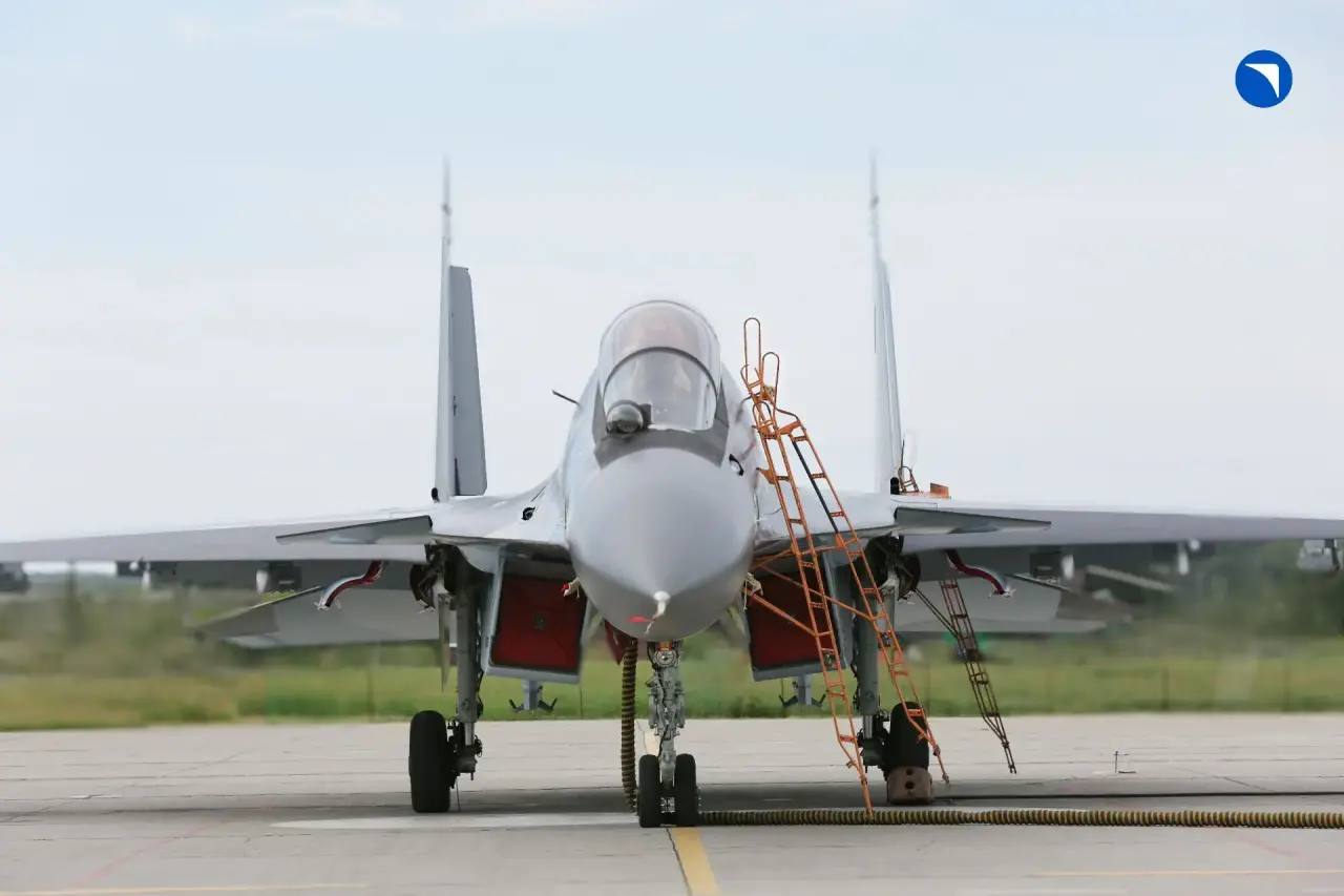 Yeni Su-30SM2 və Su-34 təyyarələri Rusiya Müdafiə Nazirliyinə təhvil verilib 3 photo 2026 07 08 14 20 03