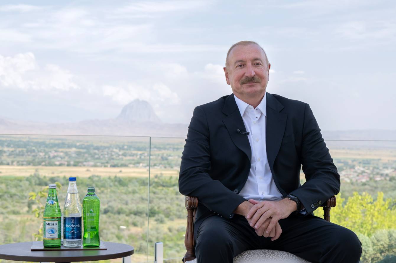 Prezident: Naxçıvanda hərbi potensial gündən-günə gücləndirilir 3 1786474426 d2275512be6b76b2f7bc21817f0e82ba