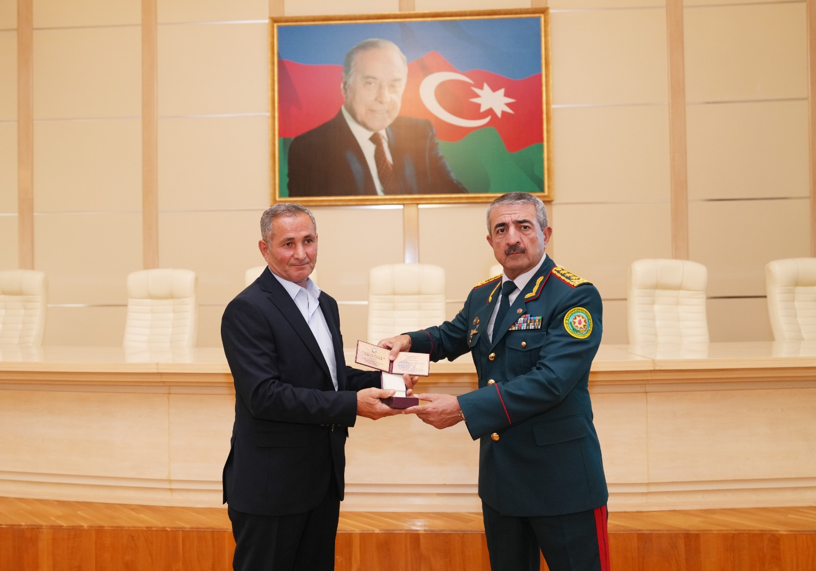 DSX Aparatında şəhid ailələrinə ordenlər təqdim olunub 25 22 0318281b07c40adf487e816feb9f0efb