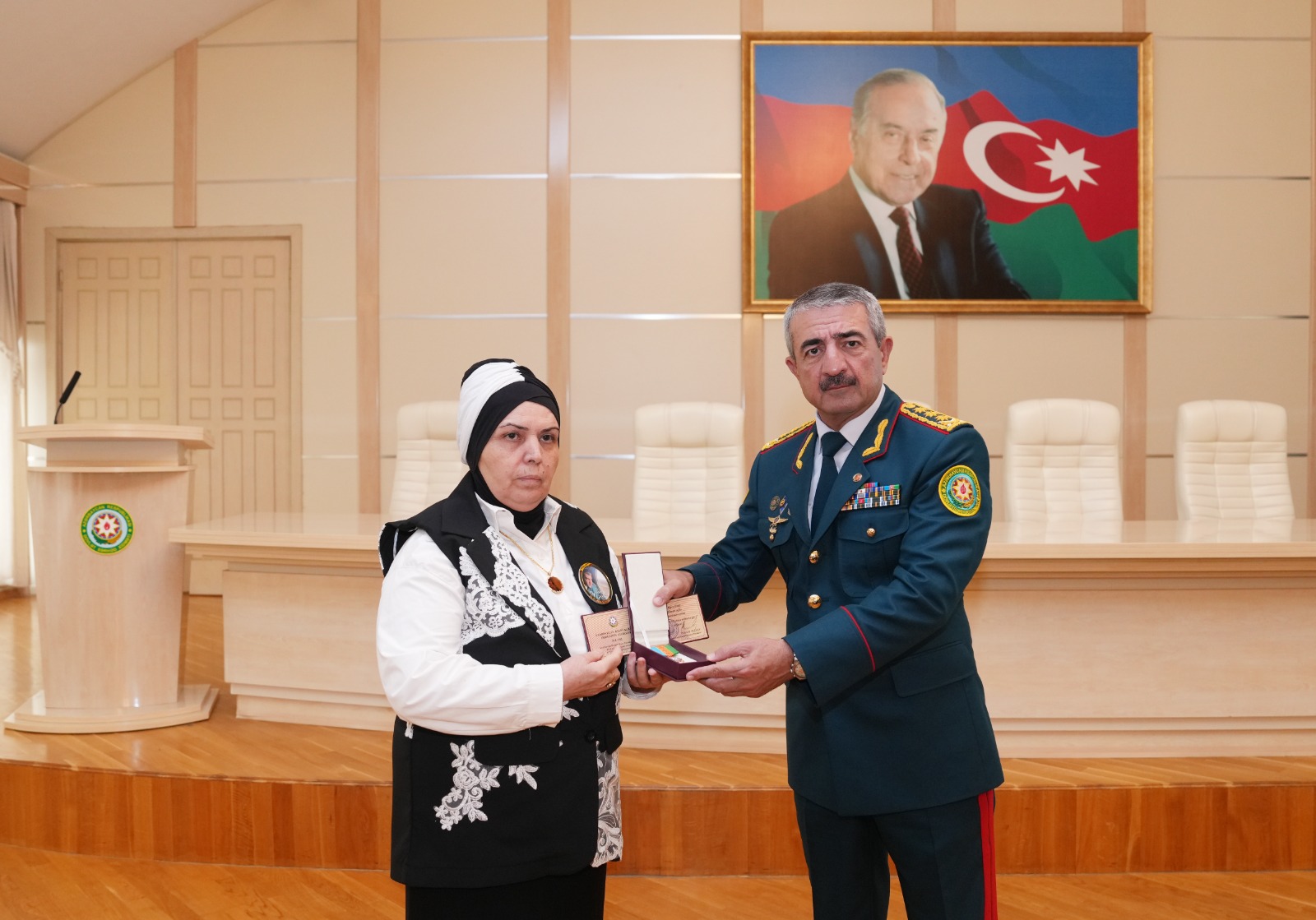 DSX Aparatında şəhid ailələrinə ordenlər təqdim olunub 36 33 59d663fb7be552ba4b594e965fe3f60b