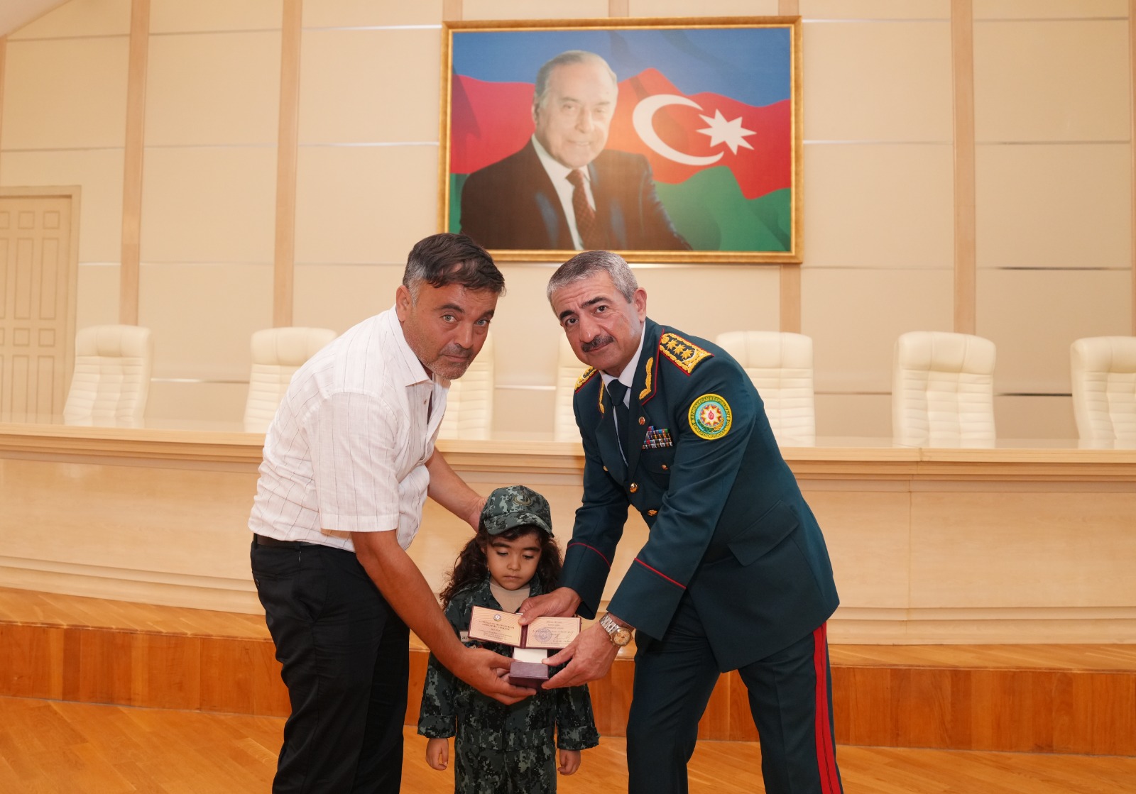 DSX Aparatında şəhid ailələrinə ordenlər təqdim olunub 38 35 d3d946b0519ad253f1731d9da84eb7eb