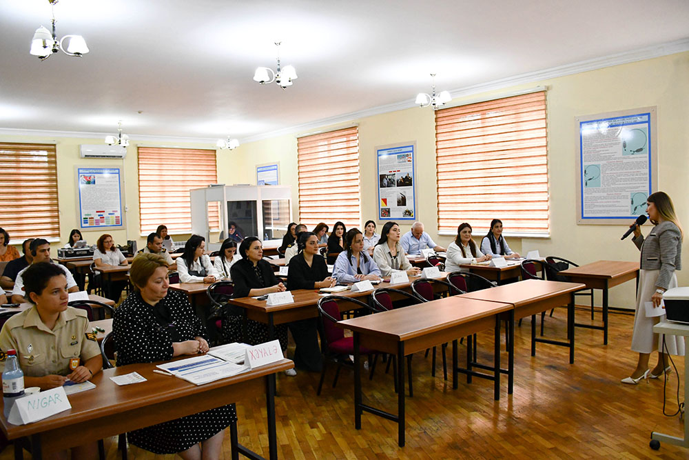 NATO-nun DEEP proqramı çərçivəsində “Müəllimlərin təkmilləşdirilməsi treninqi”nin IV mərhələsi keçirilib 3 c90e9c8295820f19c675ce91979e18ec