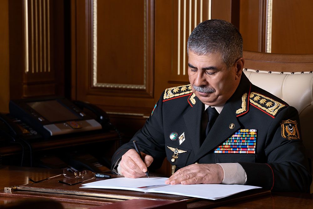 Zakir Həsənov Pakistan tərəfinə başsağlığı verib 11 d2b4190b6f3017caa94ebb1b702adc95