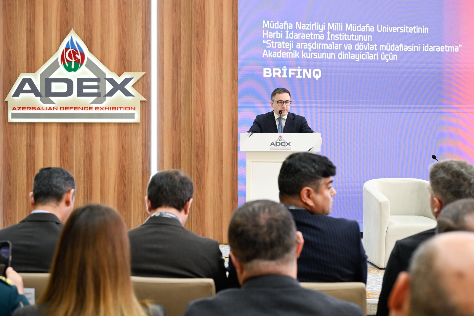 Hidayət Əzimov ADEX-2026 çərçivəsində brifinq keçirib 2 01M3YGTGR0HHY8D8WPZV81R72E