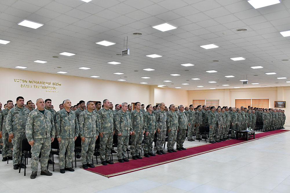 "Zabit heyətini təkmilləşdirmə kursu"nun növbəti buraxılış mərasimi keçirilib 3 07675202a92d26df84a88163aecc6b25